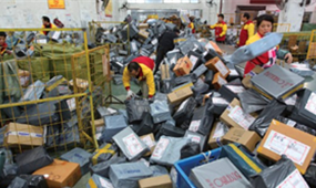 “雙11”包裹洪峰來襲，創(chuàng)藝龍快遞安檢機(jī)保安全