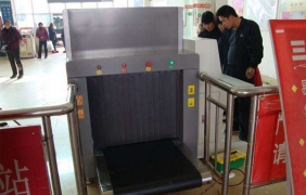 經常過X光安檢機對人體安全嗎？